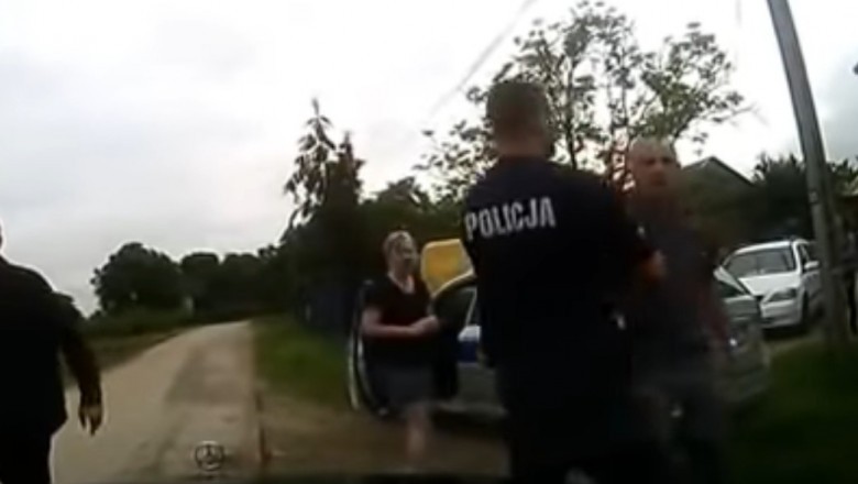 Gość pobity na oczach policjantów. Sąd ich uniewinnił