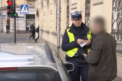 Policjant zaorał typa. A myślał, że mu się upiekło