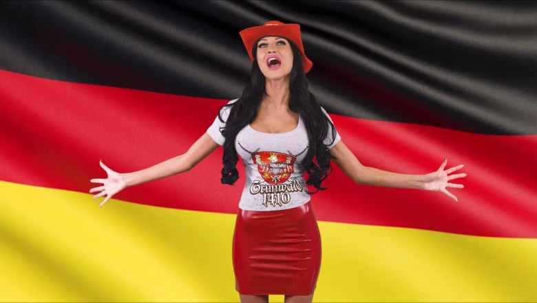 Małgorzata Godlewska zaśpiewała hymn Niemiec. „Wywołasz kolejną wojnę”
