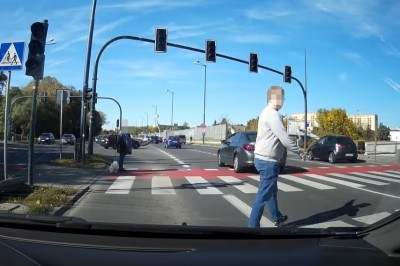 Aż 43 kierowców w 45 sekund powinno dostać po 200 zł mandatu