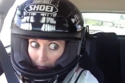 Mało jej oczy nie wyszły. Gdy pierwszy raz poczujesz moc w samochodzie