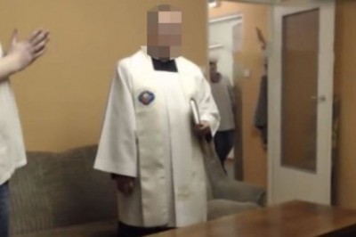 Była zażenowana potraktowaniem przez księdza w czasie kolędy. Wyprosiła go z mieszkania