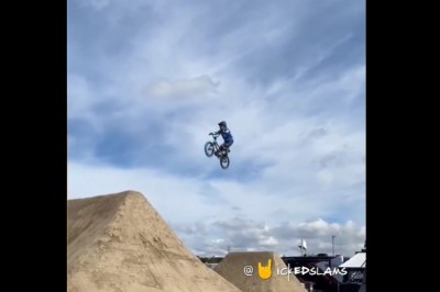 Właśnie dlatego profesjonaliści używają kasków