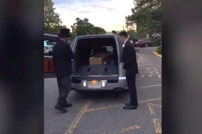 Na swoją studniówkę przyjechała karawanem w trumnie. Twierdzi, że to jej życiowa droga 