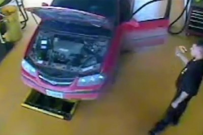 Kiedy kończysz naprawiać auto klienta, ale okazuje się, że silnik jest do wymiany 