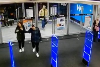 Typa mocno poniosło podczas wchodzenia do sklepu. Ma rozmach