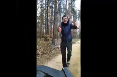 Gdy dwóch Sebów „kaskaderów” postanawia pokazać, gdzie ma wszystkie zakazy