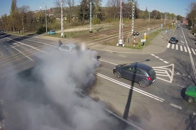 Przypadkowy kierowca ratuje 