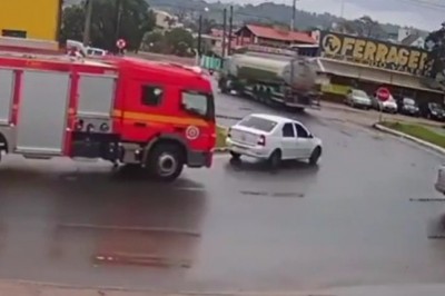 Ekspresowa akcja gaśnicza strażaków. Byli w idealnym miejscu i czasie