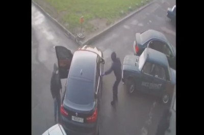 Miał być wjazd do warsztatu, a zrobił się szybki wyjazd 