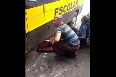 Dawaj pomożesz naprawić mi autobus. Konkretny żarcik u mechanika