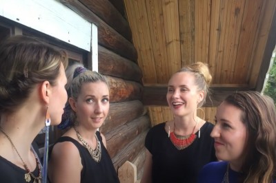 Stary fiński przebój w wykonaniu czterech dziewczyn