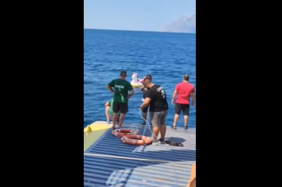 Dziewczynka uratowana przez załogę promu na pełnym morzu 