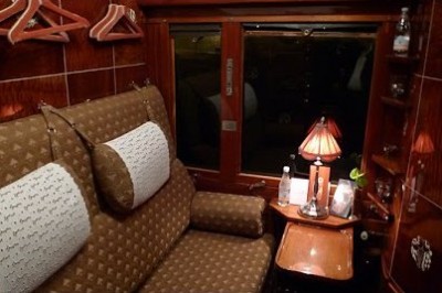 Orient Express ciągle kursuje. Tak wygląda przejażdżka tym pociągiem 