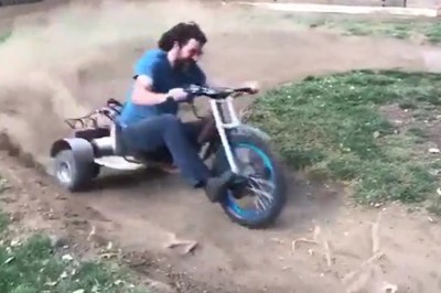 Kiedy jesteś dużym dzieciakiem i robisz sobie tor na podwórku 