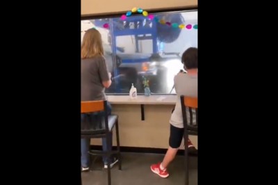 Co zrobić, żeby dzieciaki nie nudziły się w myjni? Rewelacyjny pomysł 