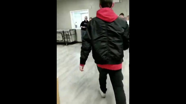 Kiedy nie widziałeś swojego kumpla bardzo długo i robisz mu niespodziankę
