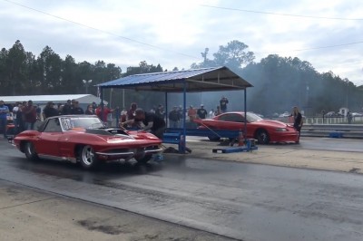 Dosłownie wzbił się w powietrze. Spektakularny wypadek podczas wyścigu