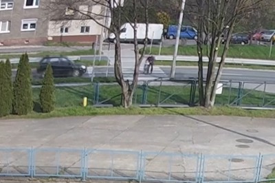 Tak się kończy wyprzedzanie przed pasami. Ku przestrodze 