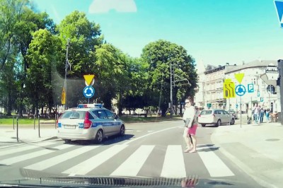 Dla policji to nie było wykroczenie. Inny dostałby mandat 