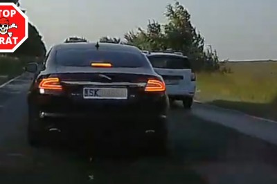 Kierowca Jaguara nie chce dać się wyprzedzić. Duma go bolała?