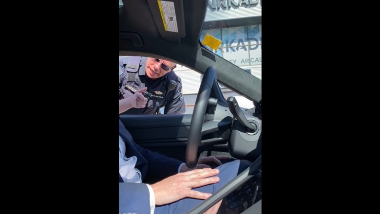 Gdy testujesz super furę i zatrzymuje Cię policja