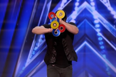 Iluzjonista rozwalił system w Mam Talent. Nie wierzyli w to co widzą