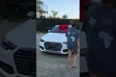 Dostała nowe Audi w prezencie. Z wrażenia nie wytrzymała