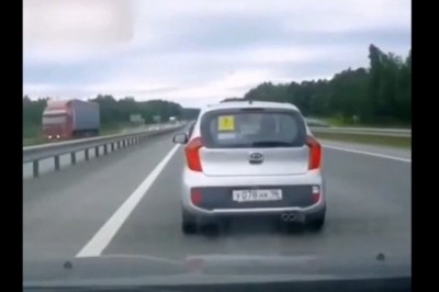 Nauka jazdy odwaliła niezły numer gościowi siedzącemu na zderzaku