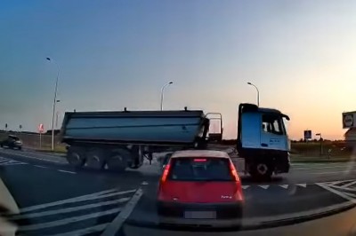 Tragiczny wypadek motocyklisty we Wrocławiu. Ku przestrodze