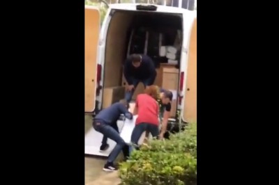 Kiedy zapakowałeś BUSa podczas przeprowadzki i nagle wszystko wyjeżdża