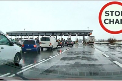 Kolejka kierowców zaskoczonych e-tollem na autostradzie A4
