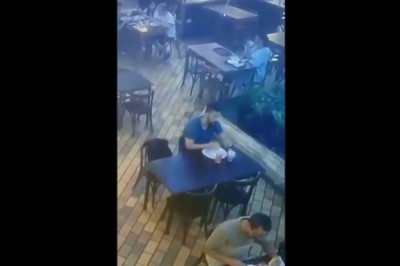 Policjant ratuje życie przypadkowemu klientowi w restauracji 