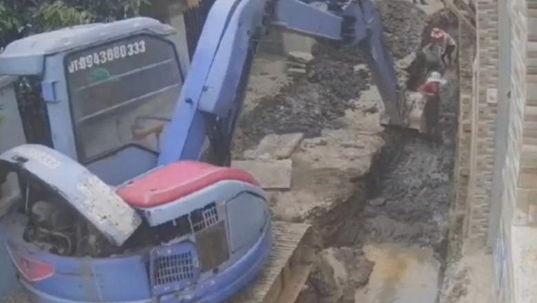 Pechowy dzień budowlańców. Robota wali się na głowę