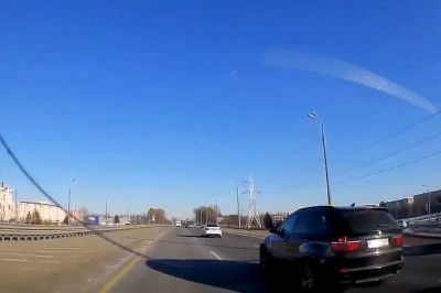 Kiedy nawet na prostej nie potrafisz prowadzić swojego BMW 