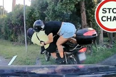 Kiedy nie masz prawka, ale bierzesz się za wyprzedzanie auta