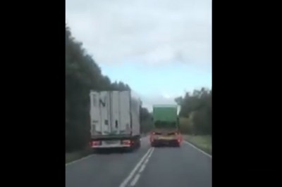 Pirat w TIRze wyprzedza na zakazach. Czy za to powinien stracić „prawko”?