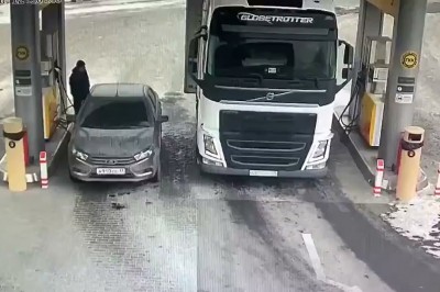 Kiedy za wszelką cenę próbujesz uchronić swoje auto