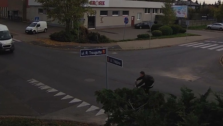 Rowerzysta oszukał przeznaczenie unikając wypadku w Ostrowie