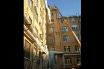 Kiedy fachowcy wezmą się za strącanie sopli z dachu