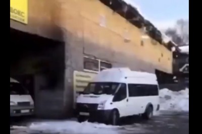 Kiedy tak zaparkujesz, że auto możesz od razu zaprowadzić do blacharza