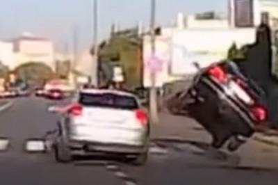 Wymusił pierwszeństwo i doprowadził do dachowania