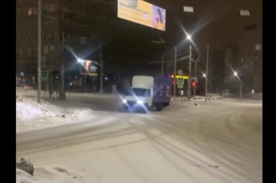 Kiedy włączy Ci się opcja drift, ale akurat jedziesz dostawczakiem