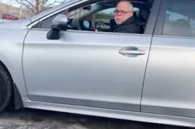 Zwróciła mu uwagę, ale gbur w aucie nie potrafił nic zrozumieć