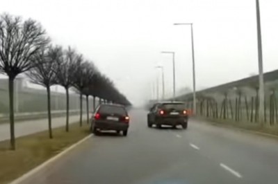 Mistrzowie holowania w akcji. Lecieli nawet poboczem