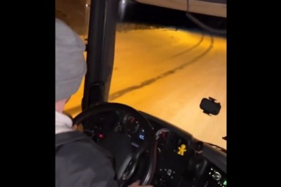 Gdy drift osobówką to dla Ciebie za mało i dopadasz TIRa