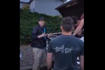 Kiedy naprawiasz auto i kumpel prosi Cię o kawałek szmatki