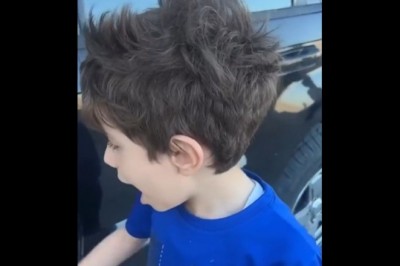 Kochany syn zostawił wiadomość tatusiowi na lakierze