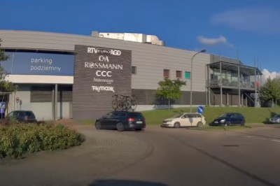 Kiedy zapomnisz, że masz rowery na dachu i wjeżdżasz na parking - Gdańsk