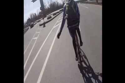 Rowerzysta kontra ciężarówka. Wystawienie ręki nic nie dało